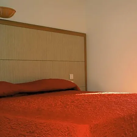 L'allegria Hotel 2*